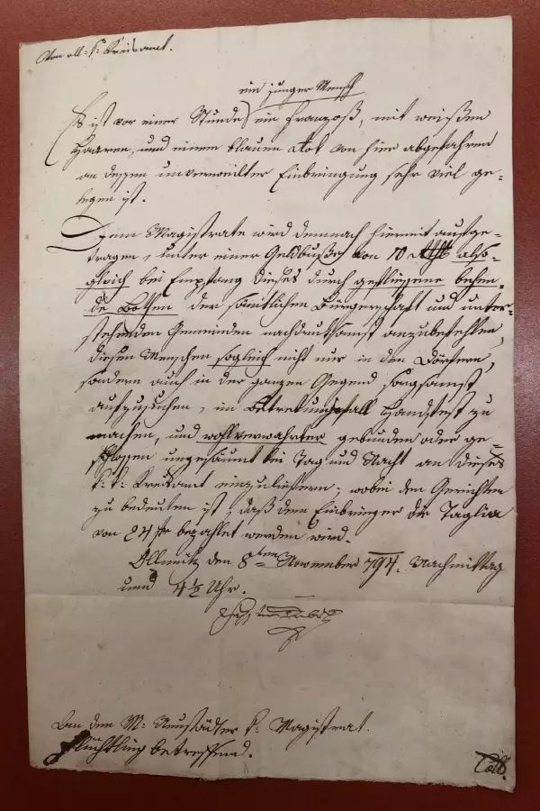 ZATYKAČ NA UPRCHLÉHO GENERÁLA GILBERTA LAFAYETTA |  Státní okresní archiv Olomouc, Archiv města Uničova, inv. č. 2724. Viz Josef Prucek: K internaci J. M. P. Lafayetta v Olomouci. In: Okresní archiv Olomouc 1986, Olomouc 1987, s. 300–303.