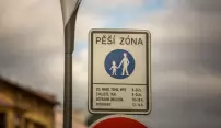 Uklidnění dopravy a komfortnější pěší zóna. Město připravuje opatření Uklidnění dopravy a komfortnější pěší zóna. Město připravuje opatření