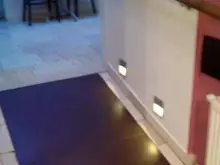 Rampa uvnitř objektu