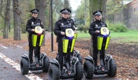 Městská policie má čtyři nové Segwaye