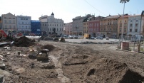 Primátor zkontroloval postup prací  na Dolním náměstí