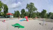 Hřiště pro děti zdobí vstup do Bezručových sadů Hřiště pro děti zdobí vstup do Bezručových sadů