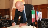 Italský velvyslanec jednal i o zřízení konzulátu