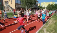 Sportoviště slouží žákům i veřejnosti Sportoviště slouží žákům i veřejnosti