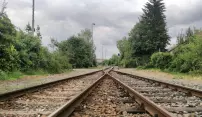 Místo snesené lávky vznikne podchod, prostranství doplní zeleň a lavičky Místo snesené lávky vznikne podchod, prostranství doplní zeleň a lavičky