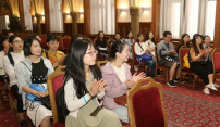 Studenti z čínských univerzit poznávají Olomouc