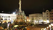Vánoční atmosféra z Olomouce nezmizí. Snad zůstane i část trhů Vánoční atmosféra z Olomouce nezmizí. Snad zůstane i část trhů
