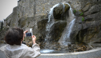 Staronová atrakce parku spuštěna! s jarní Florou odstartoval i vodopád pod hradbami