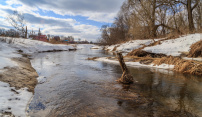 Oteplování a tání sněhu mohou mírně zvedat hladiny řek