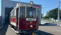Historická tramvaj č. 16 může do provozu, vyjíždět ale bude jen výjimečně Historická tramvaj č. 16 může do provozu, vyjíždět ale bude jen výjimečně