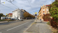 Přejezd ve Wolkerově ulici čeká oprava. Silniční provoz bude šest dní omezen Přejezd ve Wolkerově ulici čeká oprava. Silniční provoz bude šest dní omezen